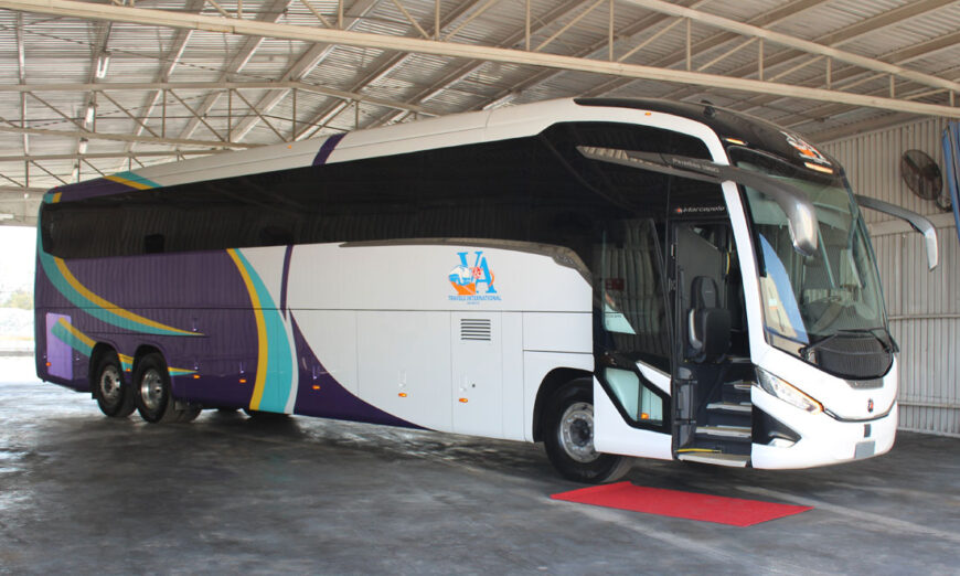 Con un flamante Paradiso 1350, la empresa V&A Travels International estrena la primer unidad de la nueva generación de autobuses Marcopolo G8