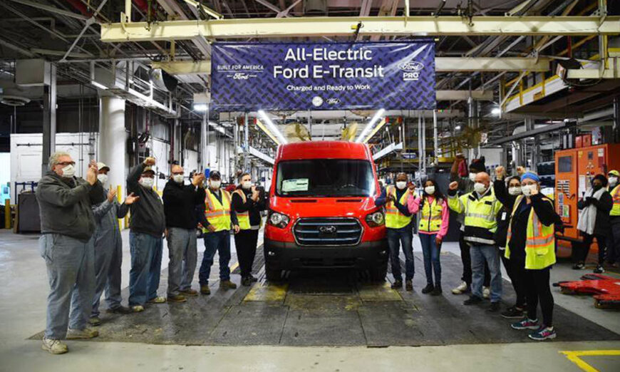 Ford E-Transit la versión de la Van eléctrica de la marca estadounidense sobrepedido
