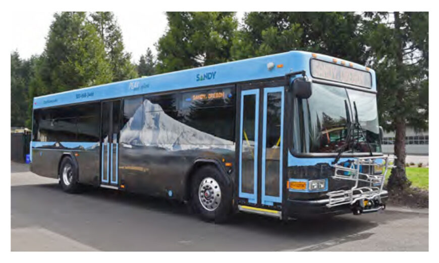 Complete Coach Works (CCW) recontruye el primer autobus a diésel para Oregon