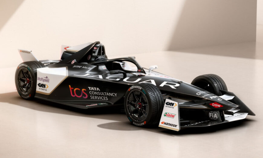 JAGUAR TCS RACING presenta el I-TYPE 6, el coche de carreras totalmente eléctrico más avanzado de la historia