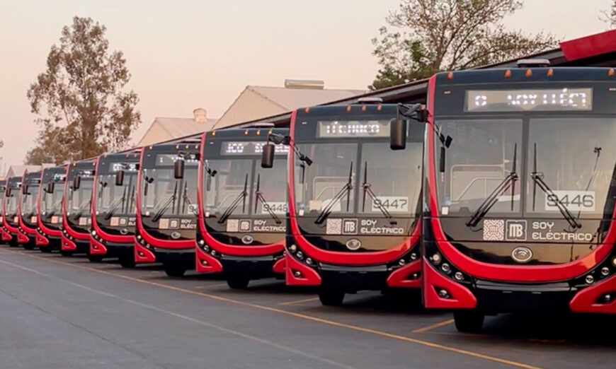 La Línea 3 del Metrobús evoluciona: estrena sus 50 nuevas unidades totalmente eléctricas