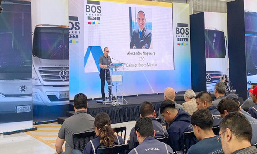 Mercedes-Benz Autobuses reconoce a sus colaboradores al entregar los BOS Awards 2023