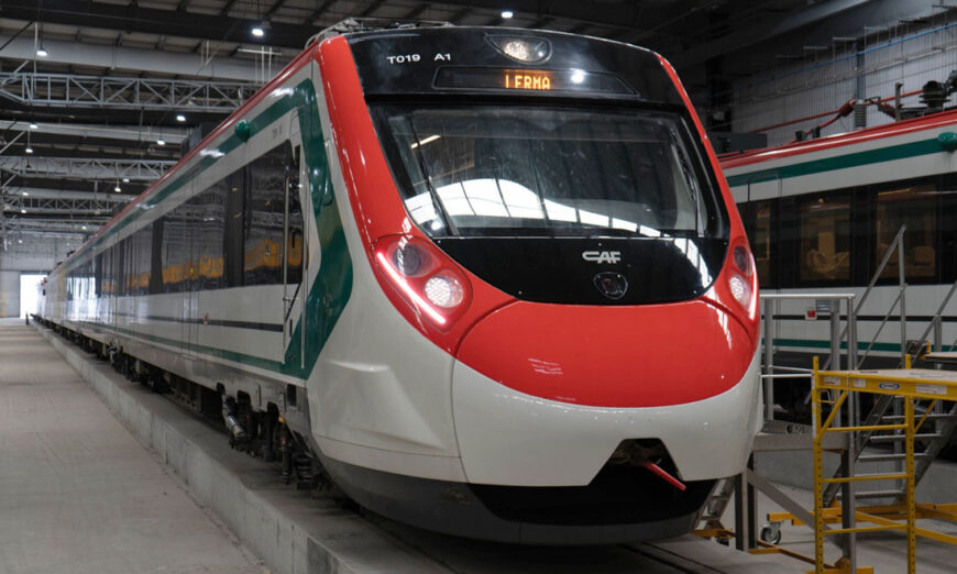 El gobierno de México puso en operación la primera etapa del tren “El Insurgente”