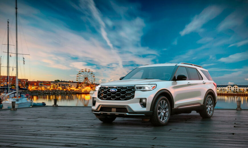 Descubre el lujoso diseño de Ford Explorer y Explorer ST 2025