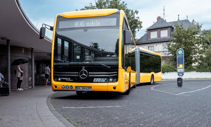 Daimler Buses ha entregado autobuses articulados eléctricos a HEAG mobilo, la empresa de transporte de Darmstadt