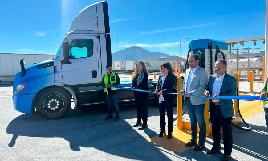 Daimler Truck México inaugura su tercera Electric Island en Saltillo: Un paso clave hacia la movilidad cero emisiones