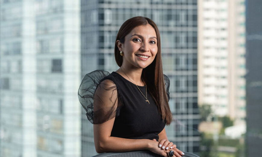 Karina Velázquez asume la Dirección de Marketing, Inteligencia de Negocios y Comunicación Corporativa en Mercedes-Benz Autobuses