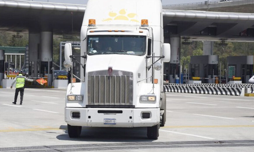Fija SICT periodos para verificación obligatoria del autotransporte federal