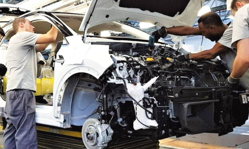 Plásticos Reciclados en los Automóviles: Hacia una Regulación ELV Efectiva y Realista